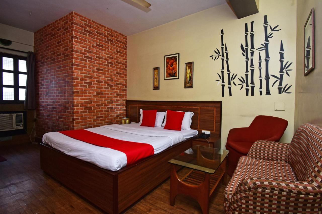 Oyo 2510 Near Camac Street Hotel Kolkata Bagian luar foto