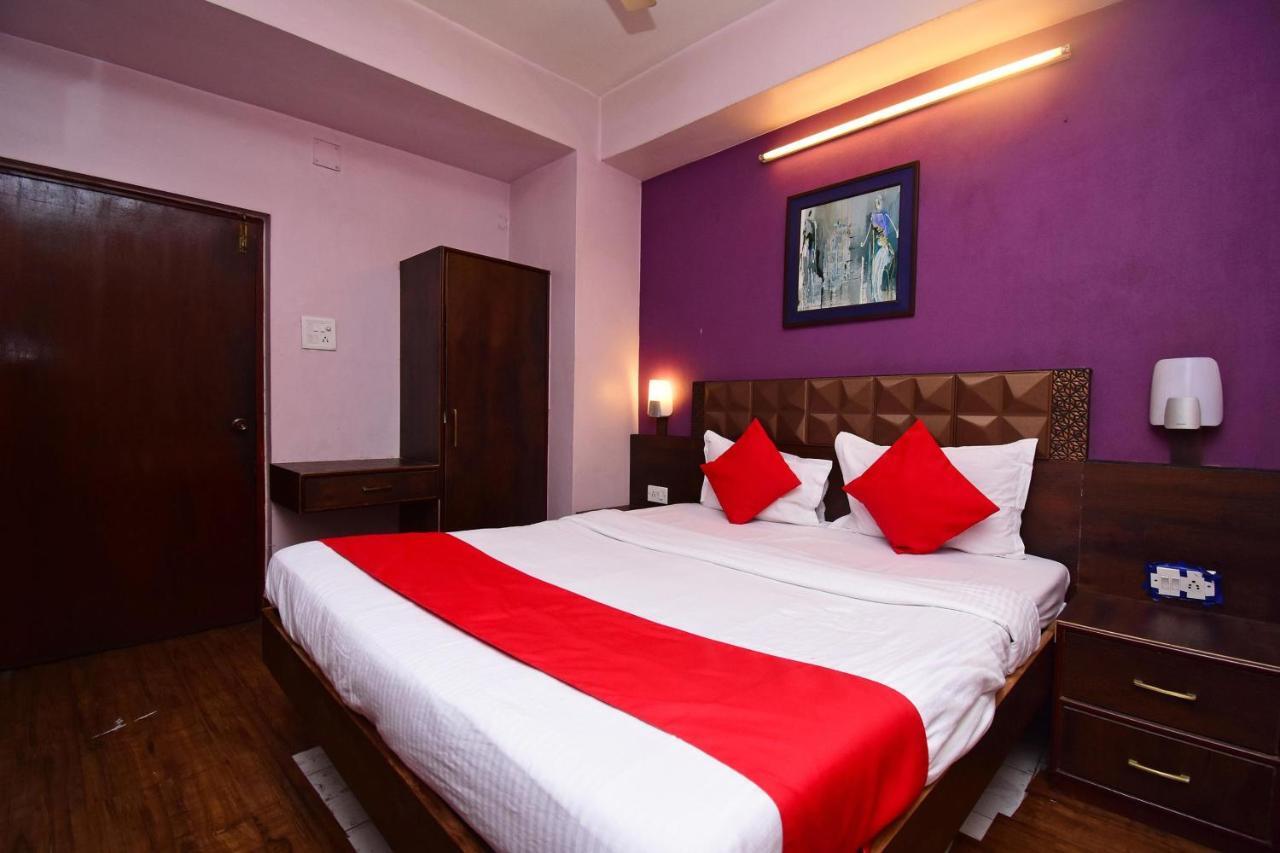 Oyo 2510 Near Camac Street Hotel Kolkata Bagian luar foto
